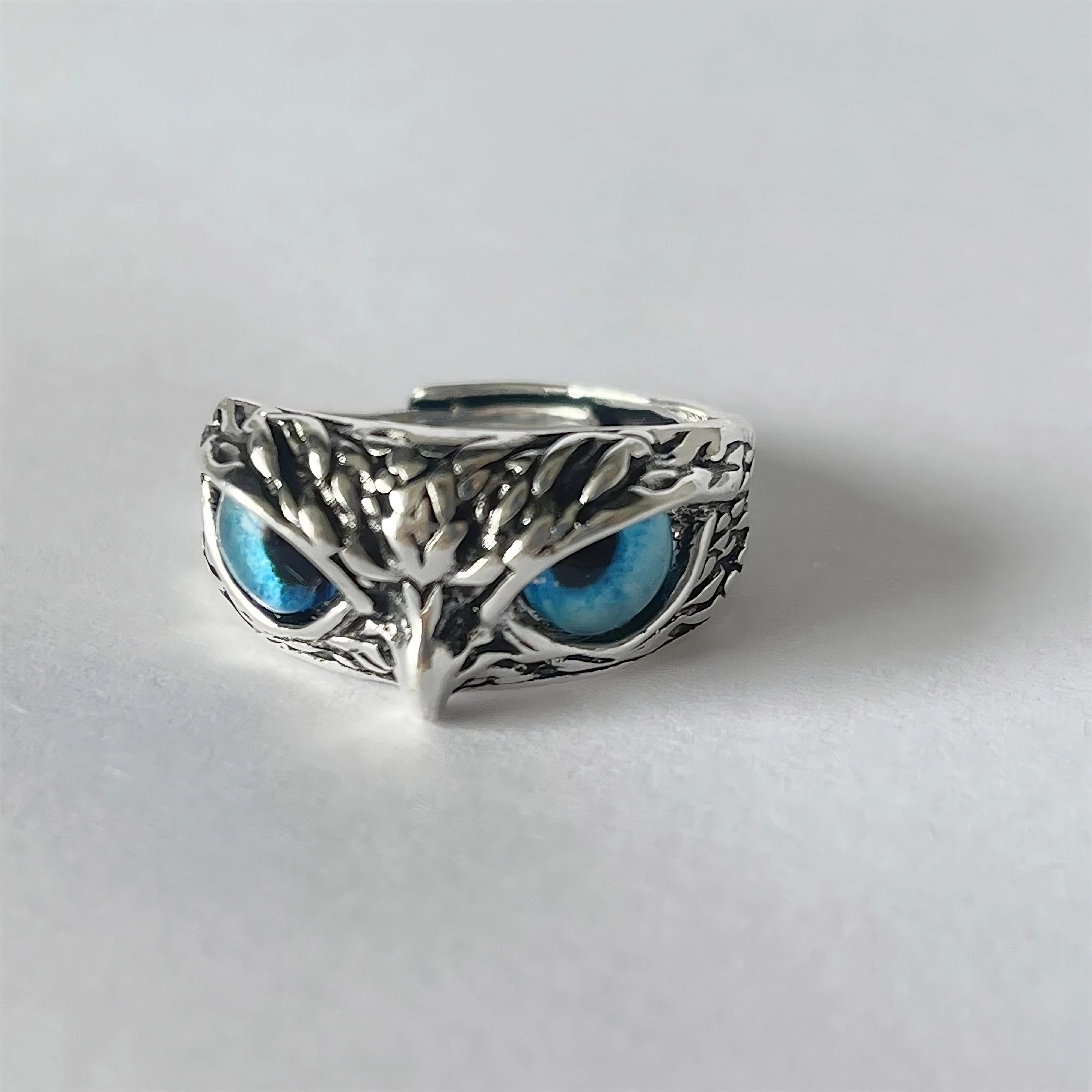 Blue Owl Gaze Ring