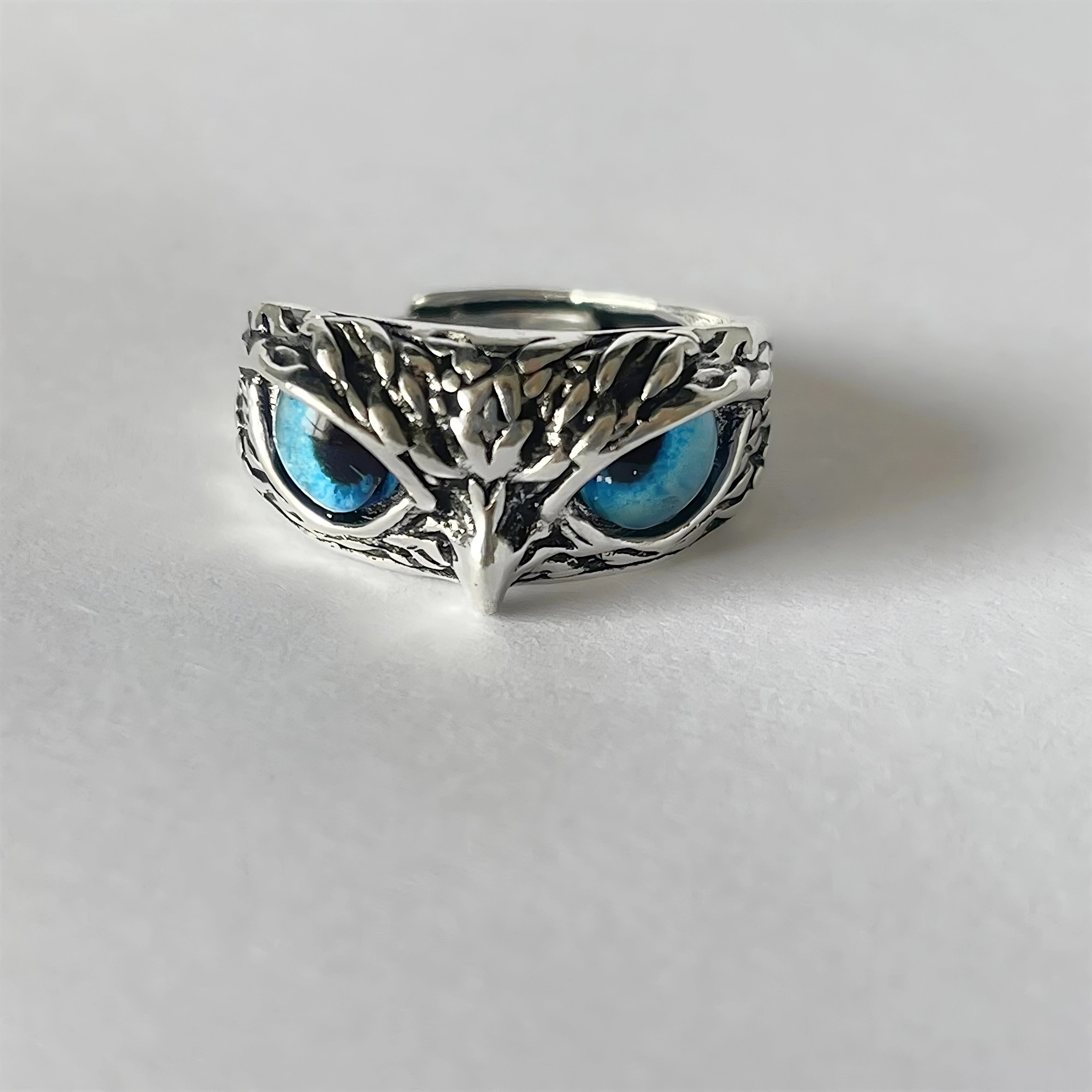 Blue Owl Gaze Ring