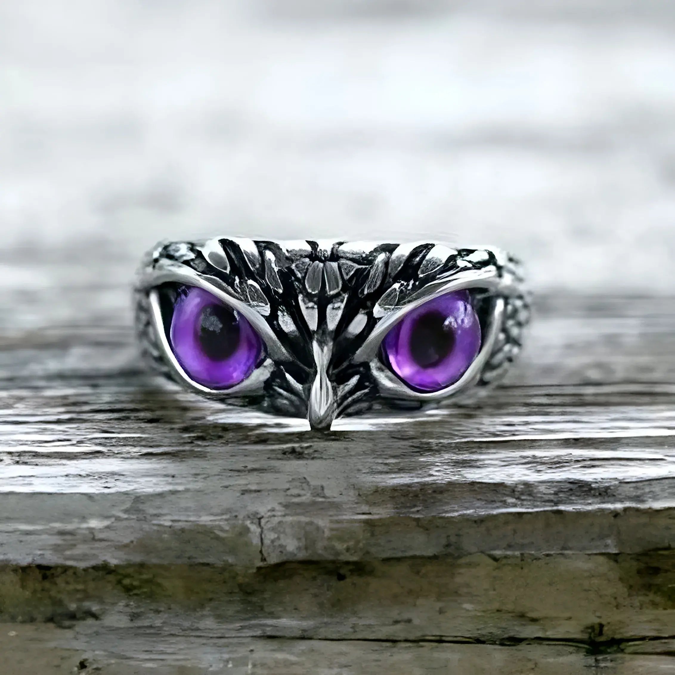 Purple Owl Gaze Ring