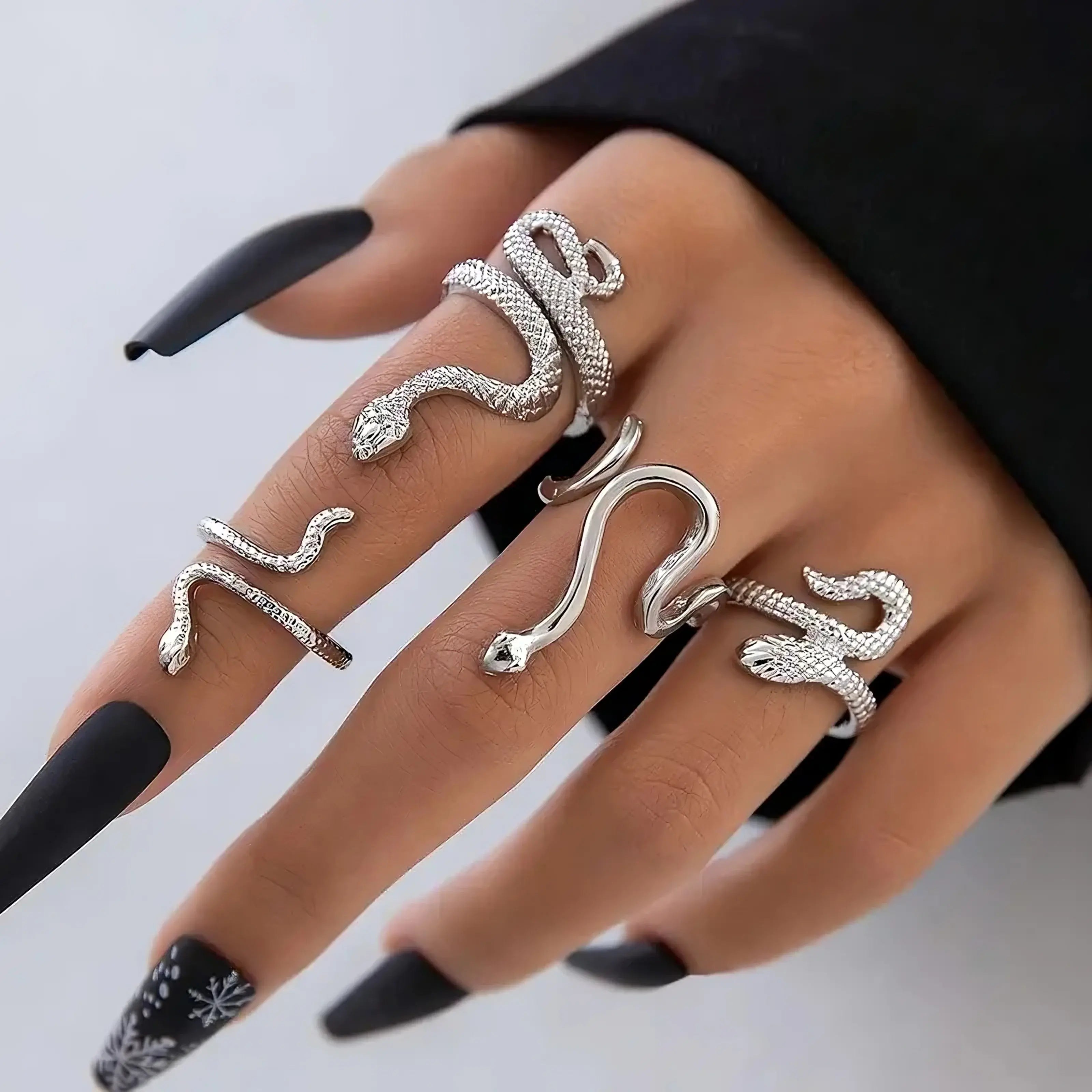 “Silver Snake Ring Set – Adjustable Serpent Rings for Women”