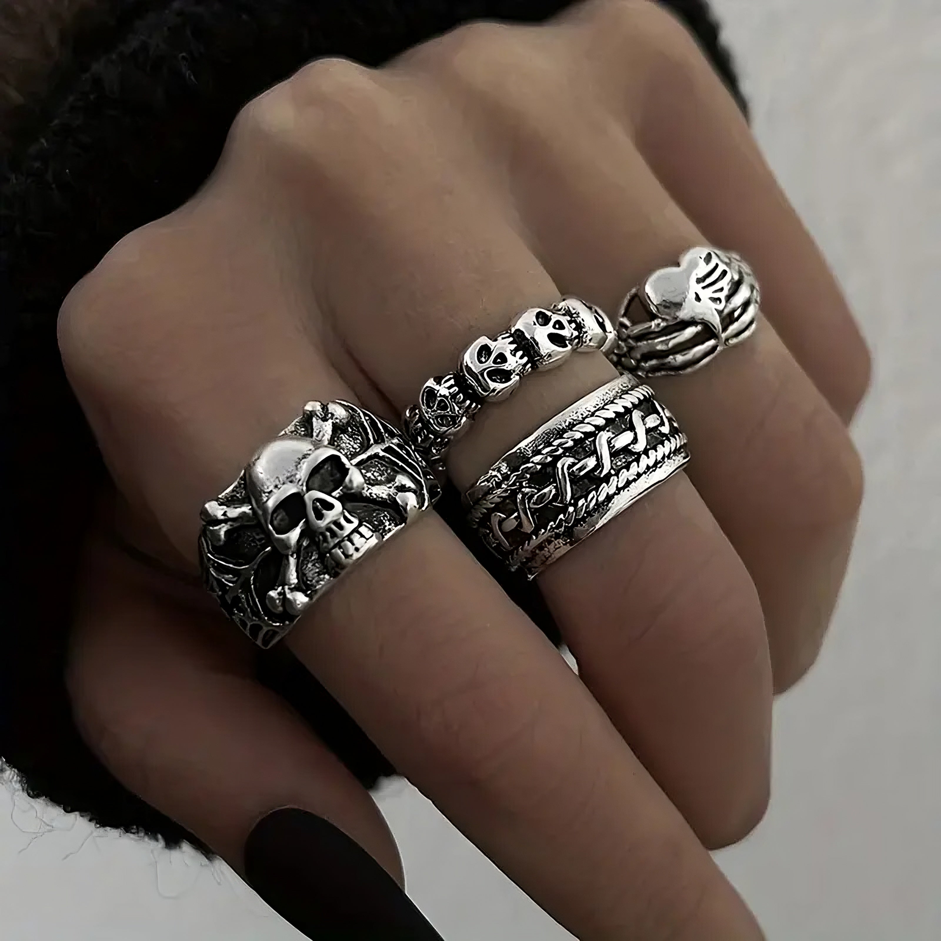 4pcs Hip-Hop Ring Set