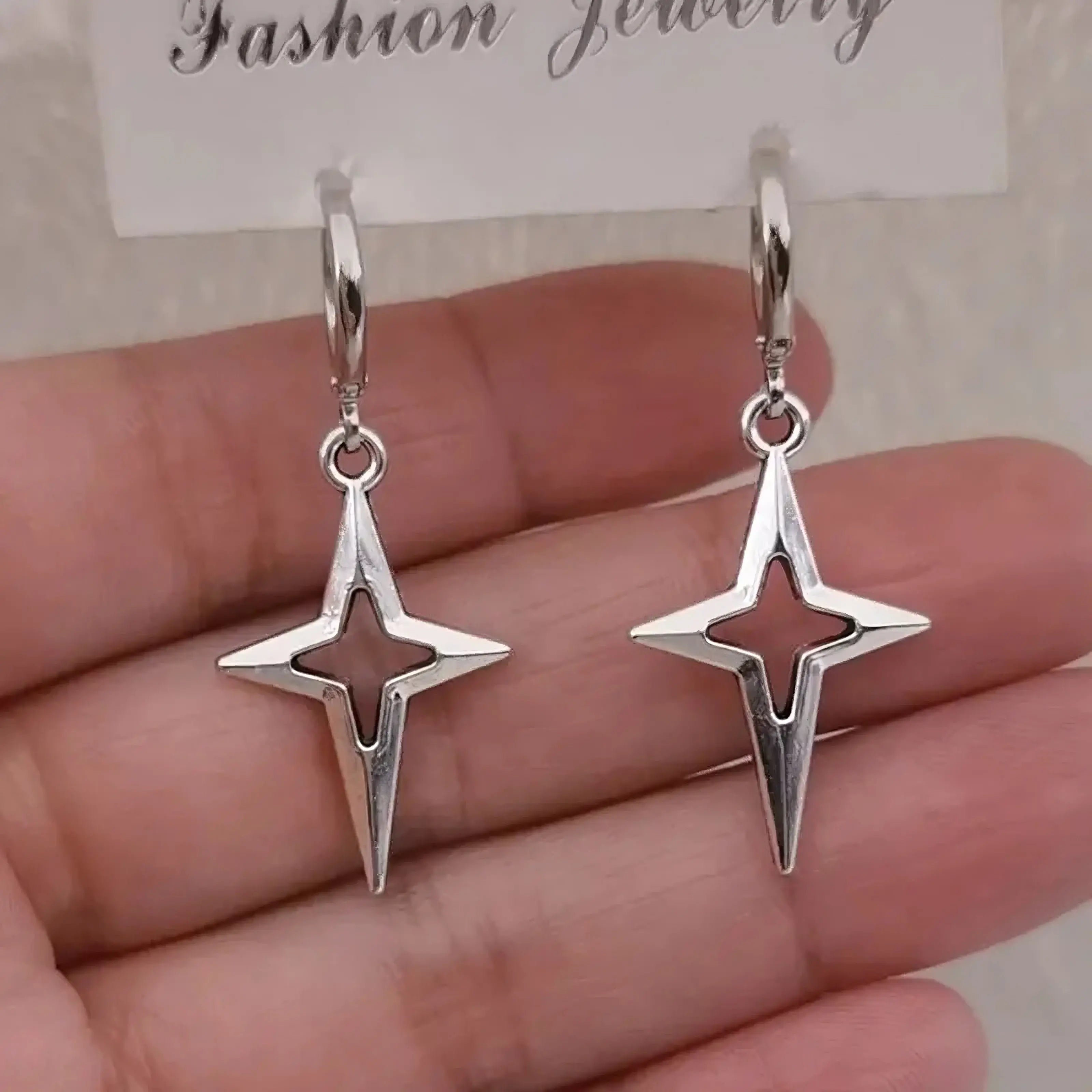 ✨ Silver Hollow Star Drop Earrings