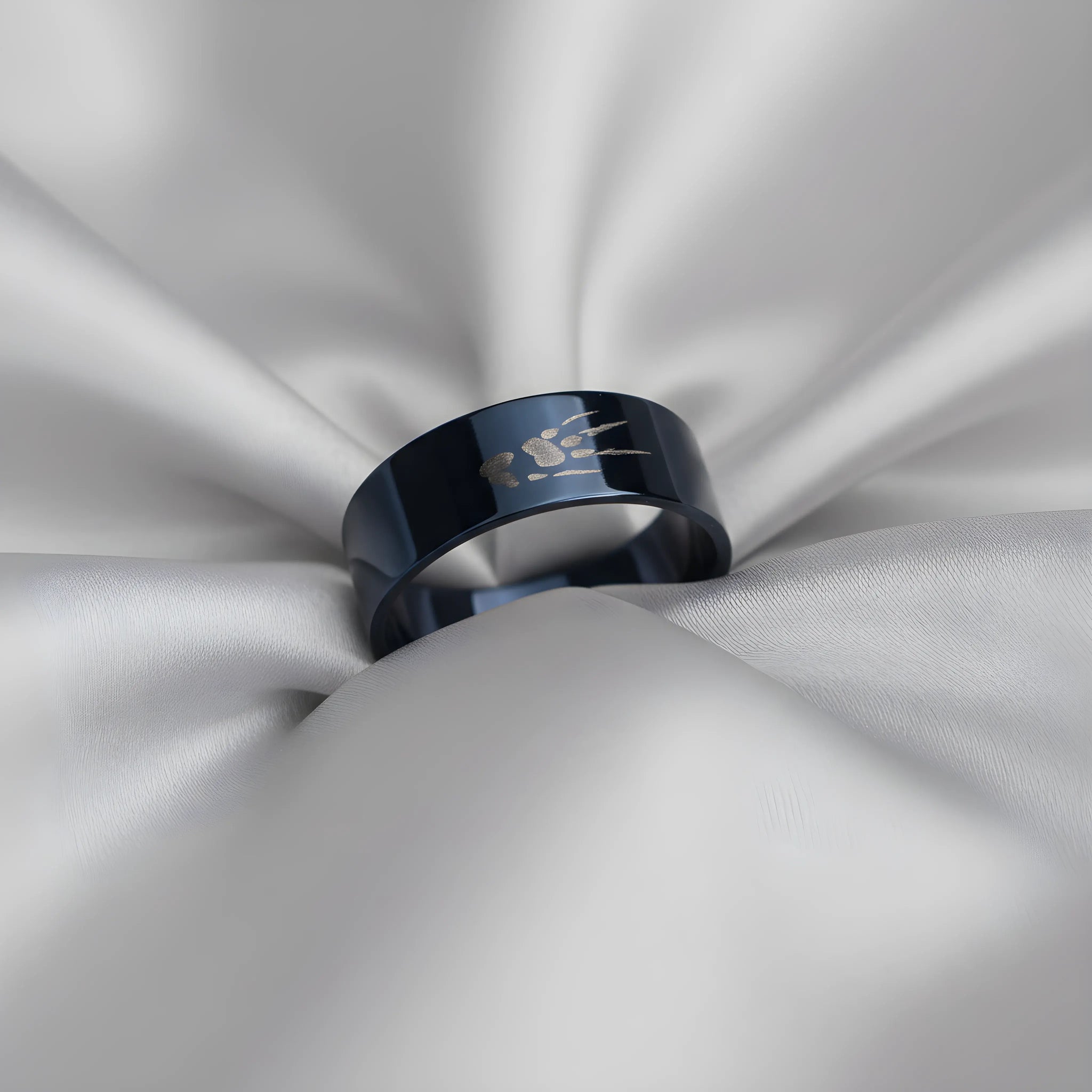 Midnight Blue Engraved Ring 6.3cm