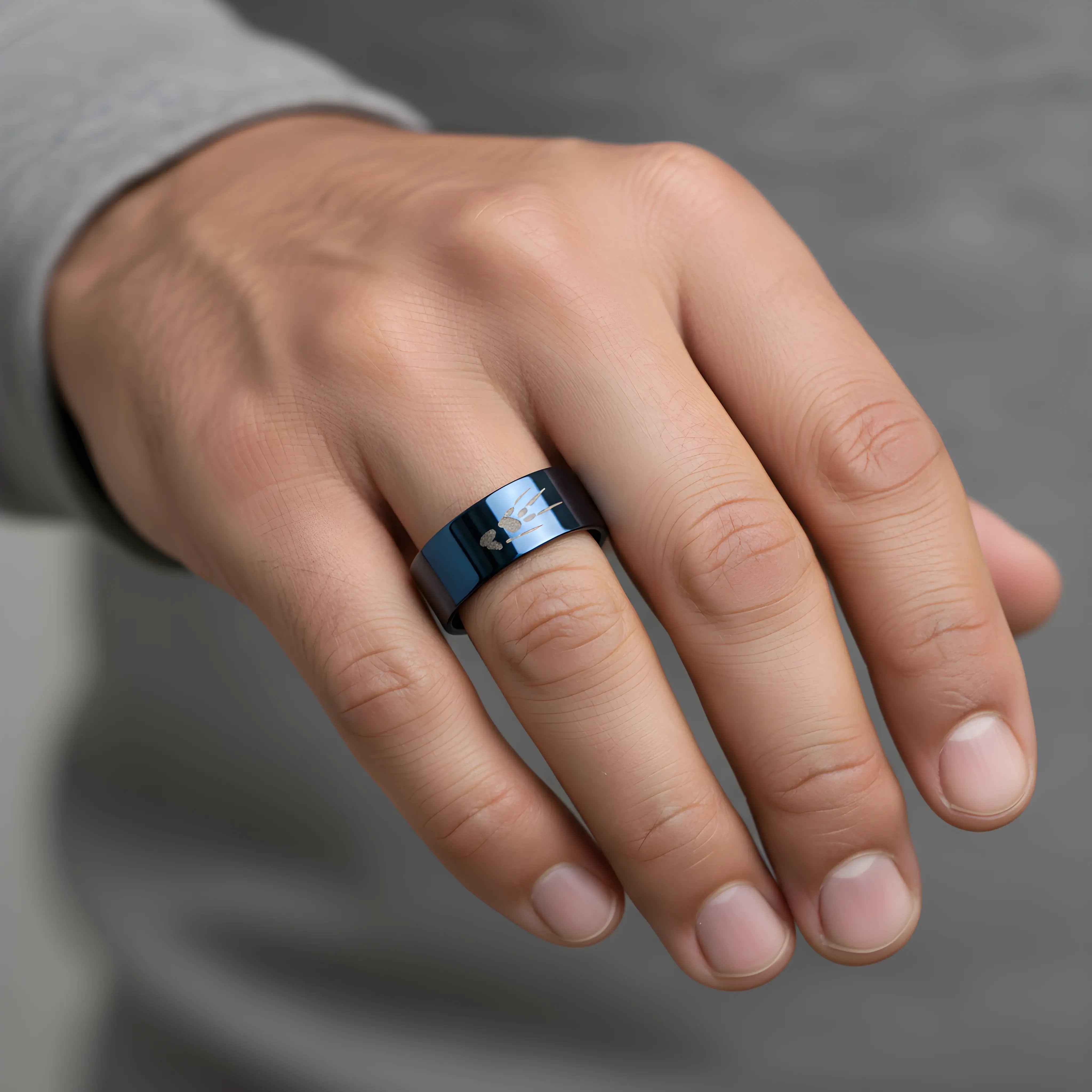 Midnight Blue Engraved Ring 6.3cm